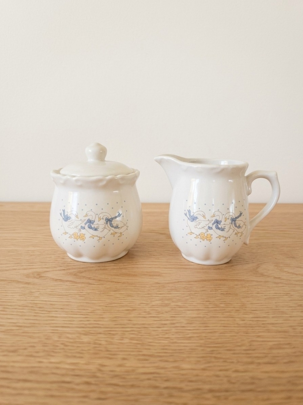 Vintage 80s Country Geese Creamer and Sugar Bowl Set | Blue Ribbon Cottagecore